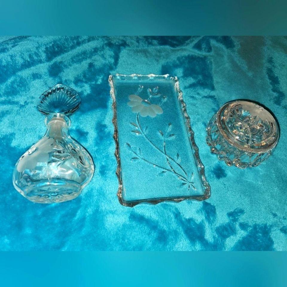 Vintage Perfume Vanity Set Crystal5 2
