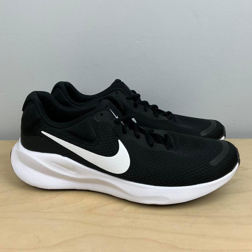 Nike Mens Size 85 Revolution 5985