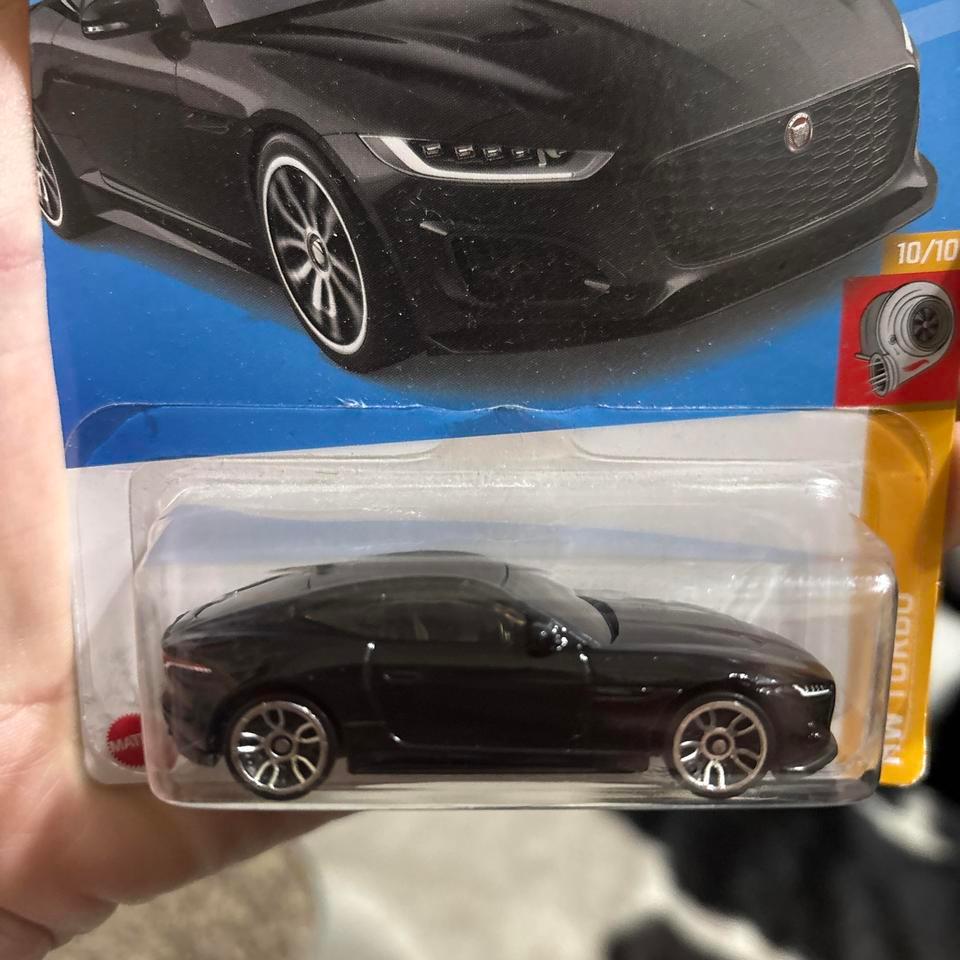 Hot Wheels Black Jaguar F Type 8dc4 2