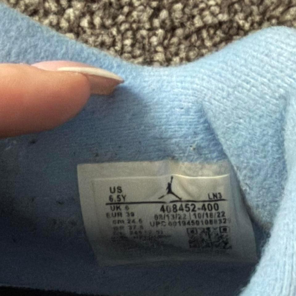 Jordan 4 Retro University Blue Bea4 4