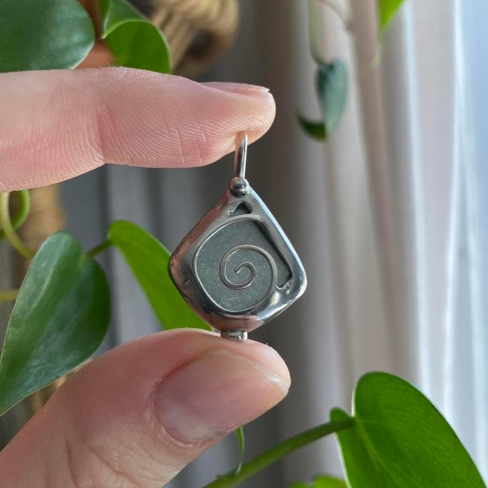 Light Blue Seaglass Spiral Pendant 601d