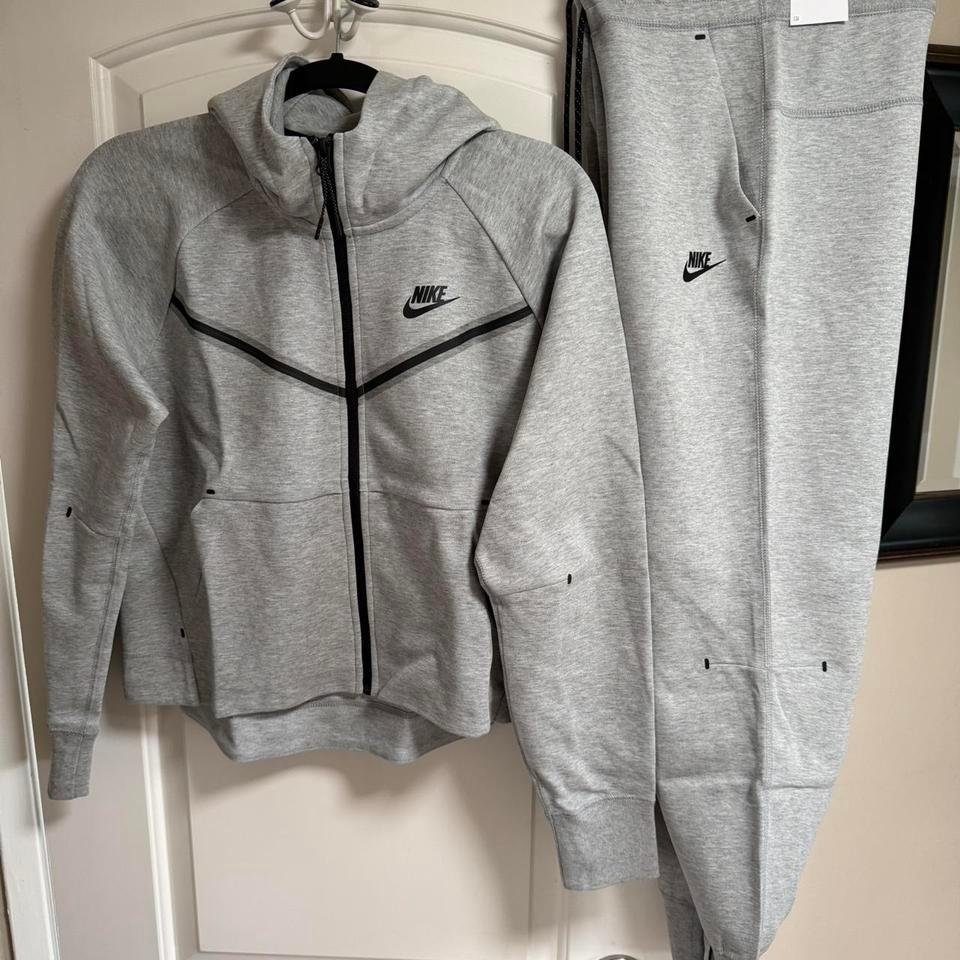 Womens Grey Nike Tech Fleece Fdaa