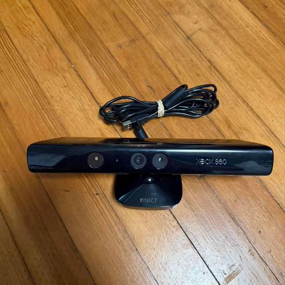 Microsoft Xbox 360 Kinect Sensor 77b3