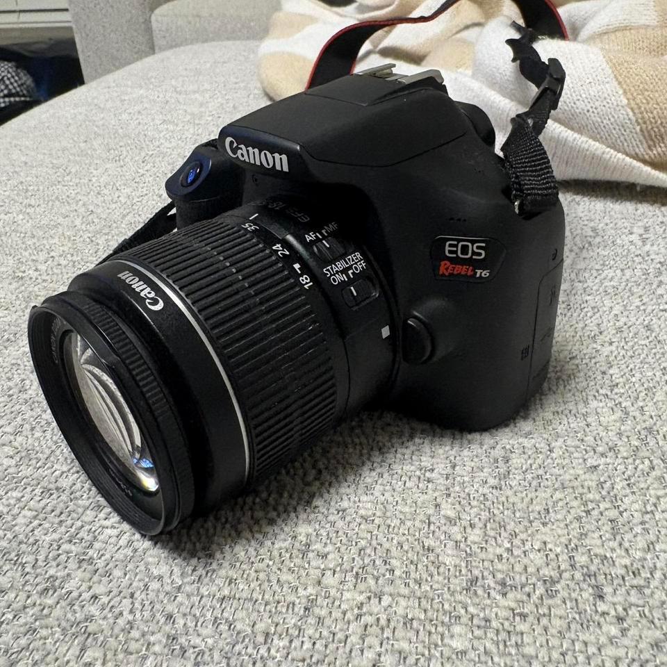 Canon Eos Rebel T6 Black 2