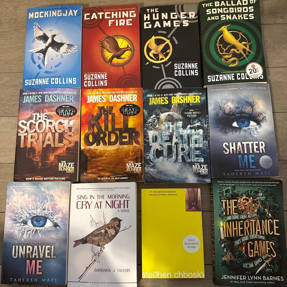 Books 2 Each Message Me 4680