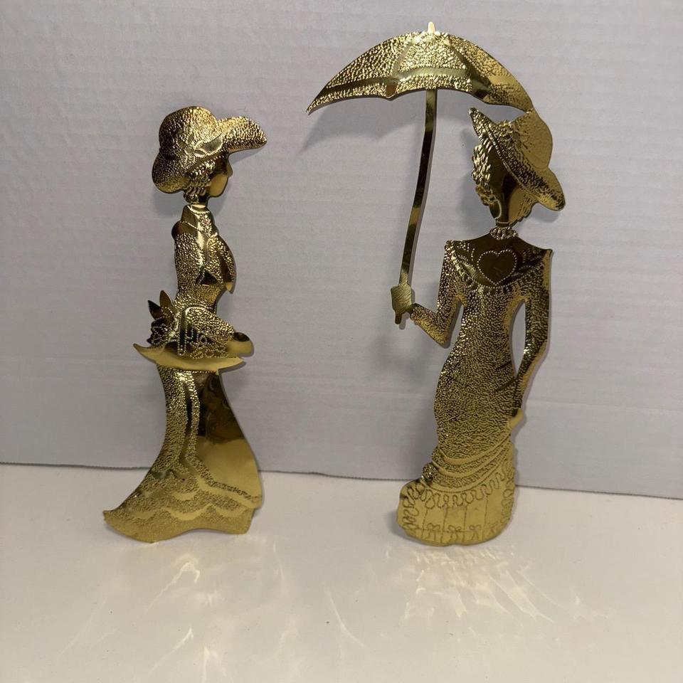 Vintage Metal Tin Victorian Lady E3c2