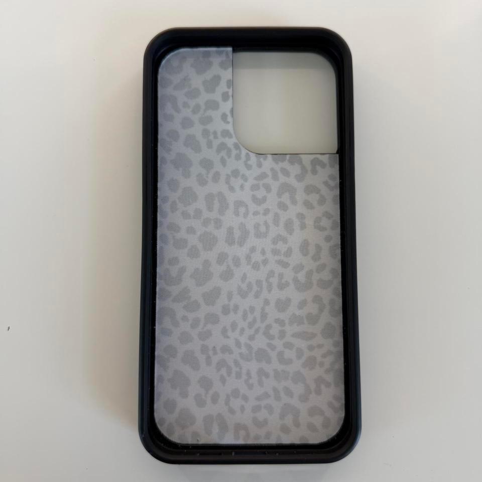 Iphone 15 Pro Max Wildflower 7e40 2