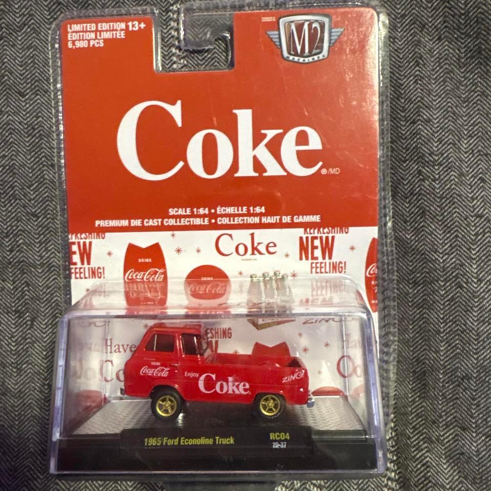 M2 Machines Coca Cola 1965 Ford Bac7