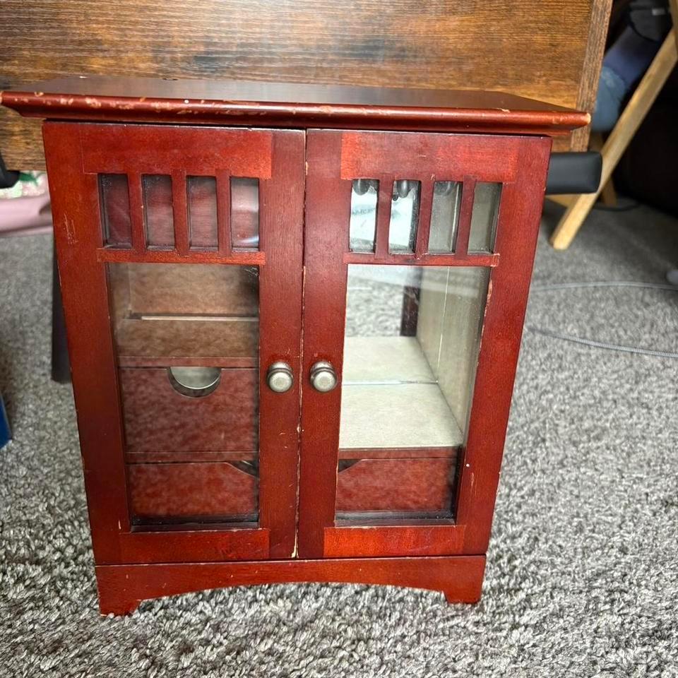 Wooden Jewelry Box With Glass 2526