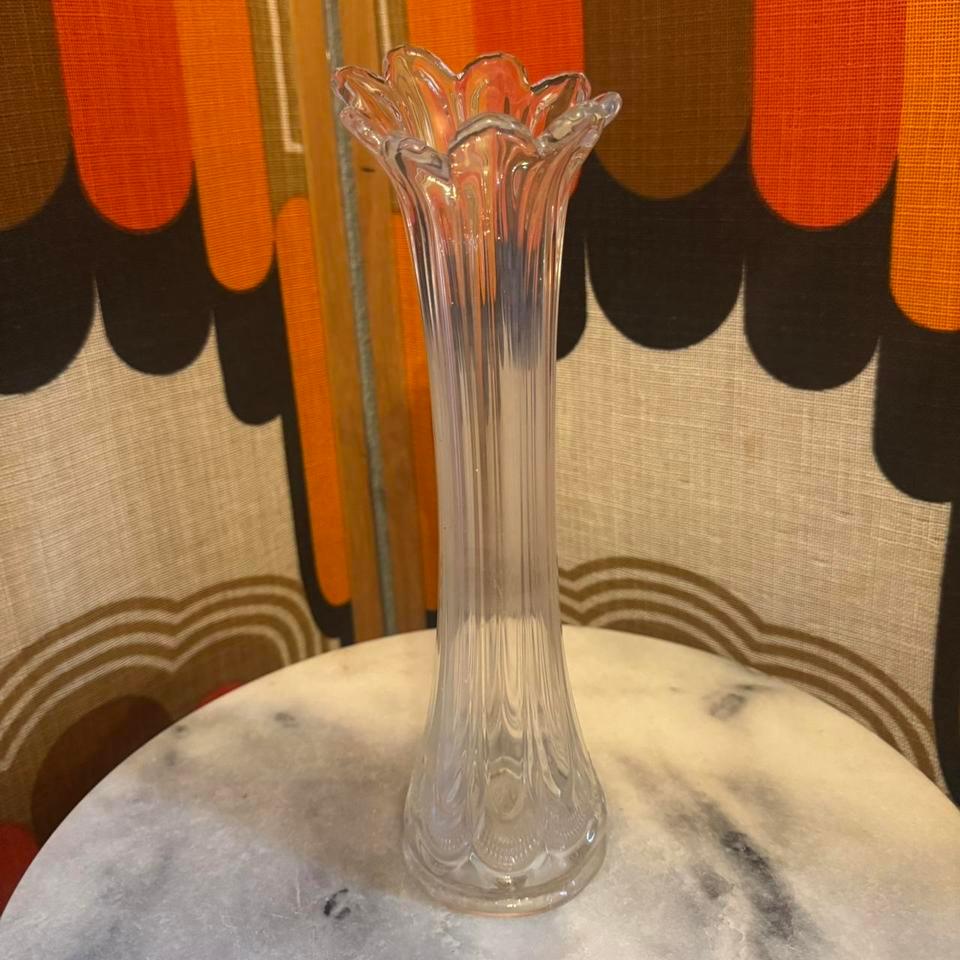 Clear Glass Vase With A 1d1d 2
