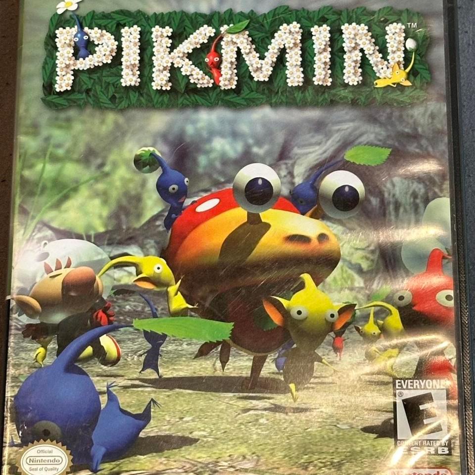 Authentic Pikmin Nintendo Gamecube Game 9816