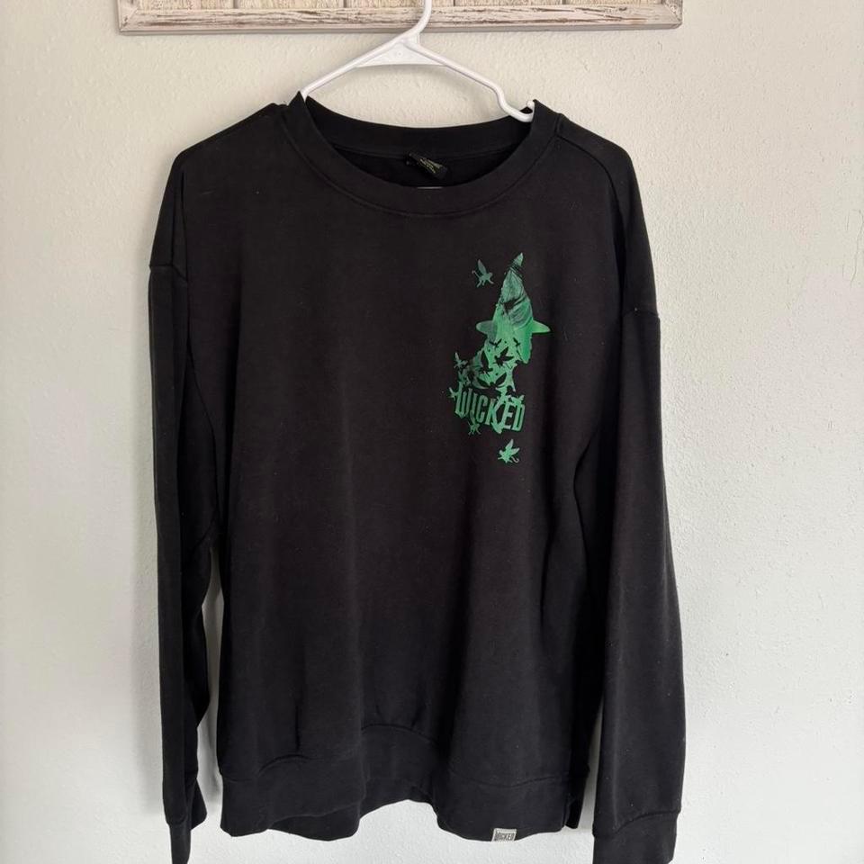 Black Wicked Sweatshirt With Elphaba E5e3