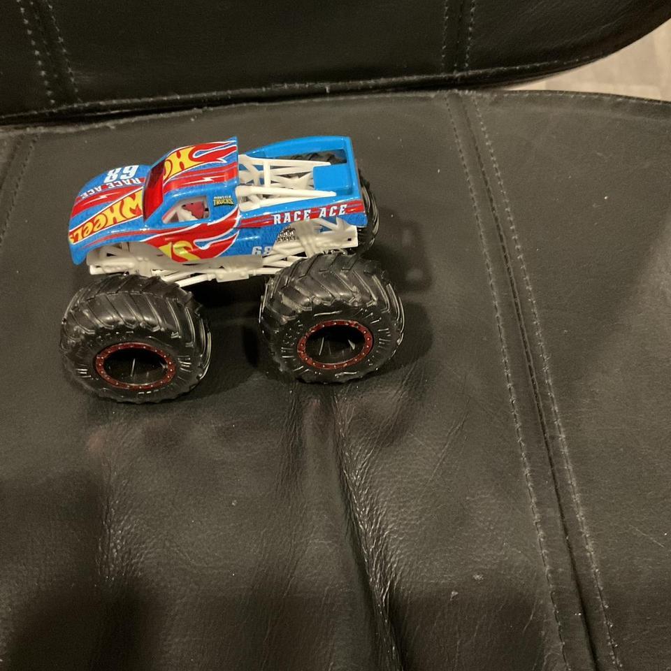 Hot Wheels Race Ace 68 3d05