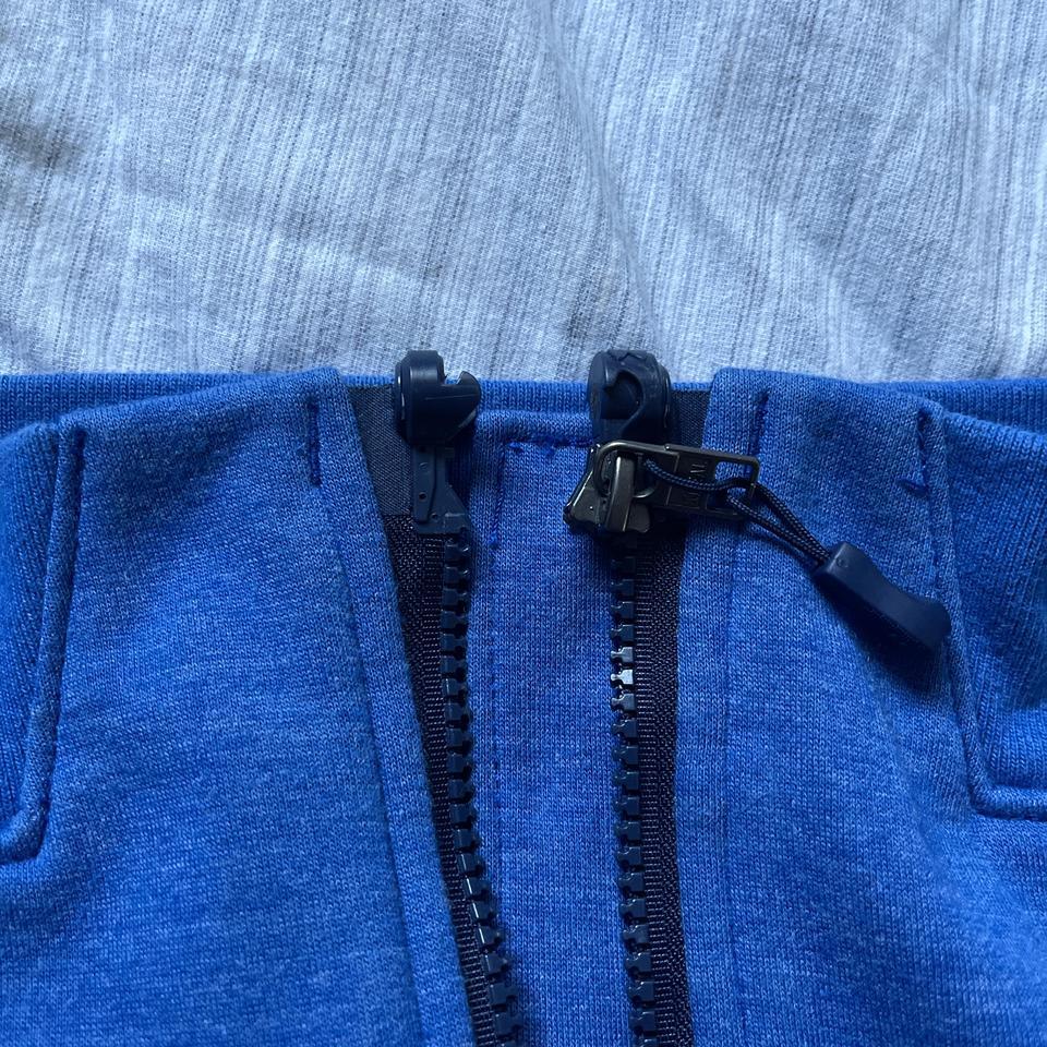 Under Armor Cold Gear Rain 6