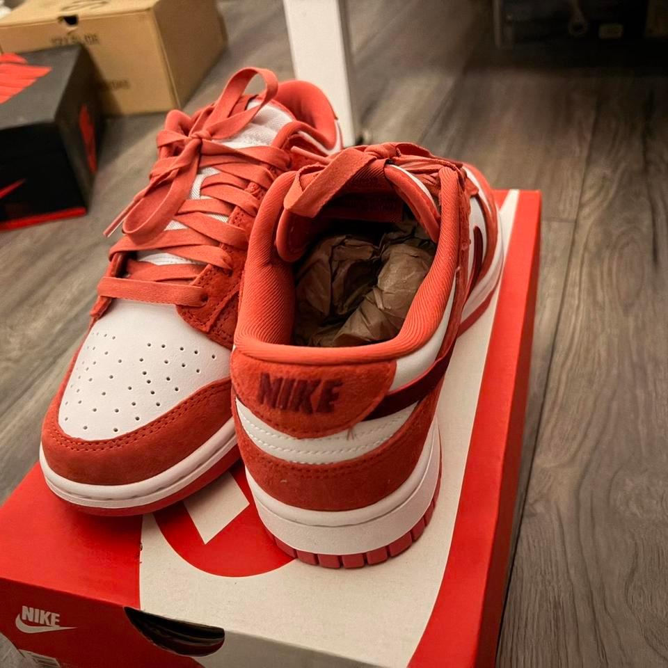 Limited Edition Valentines Day Nike 4
