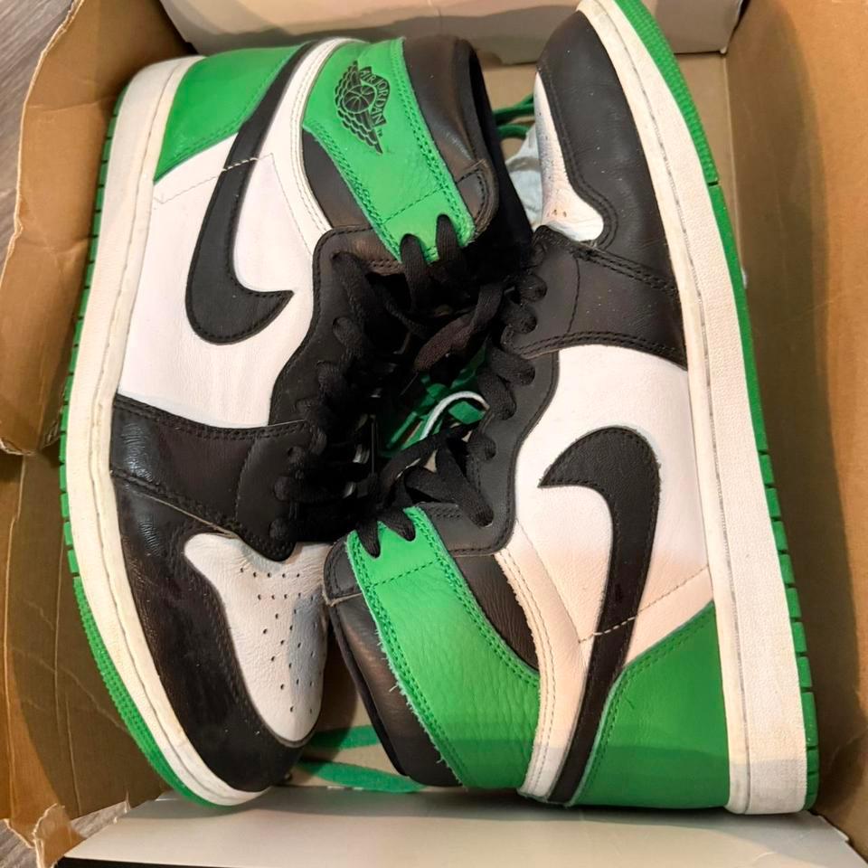 Air Jordan 1 Retro High 5cee