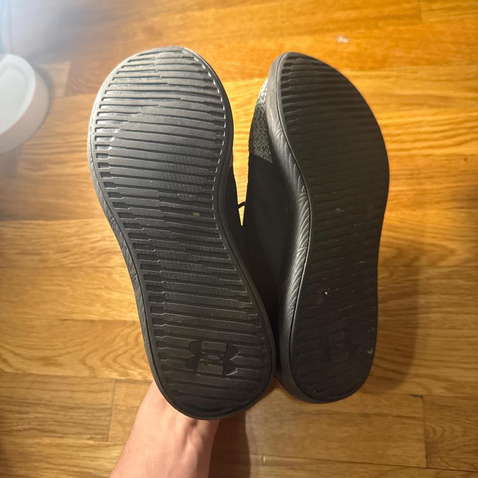 Amazing Condition Under Armour Charged Eb0c 3