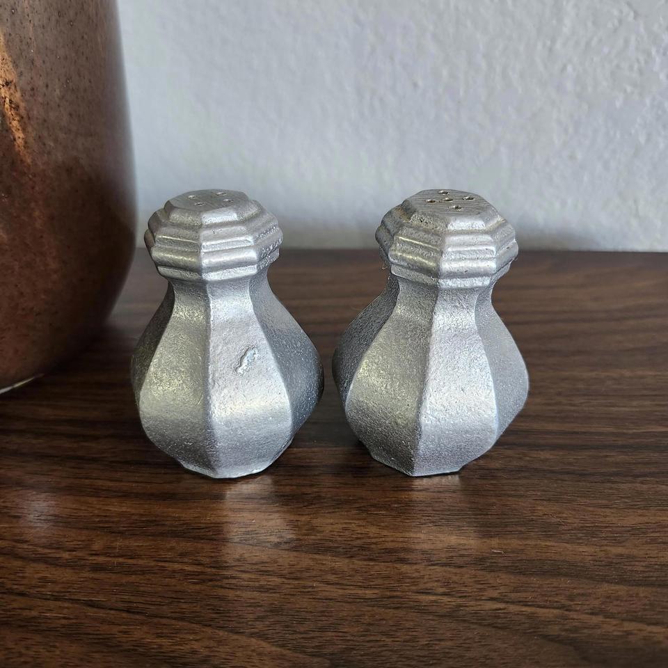 Vintage International Silver Craftmetal Salt