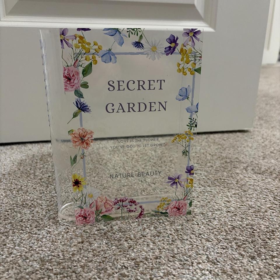 Secret Garden Colorful Clear Acrylic F633