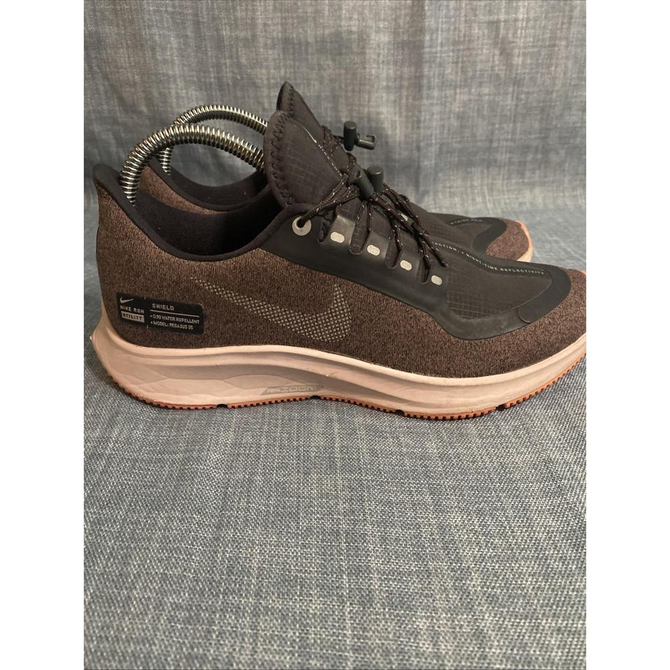 Nike Women Shoe Air Zoom 4