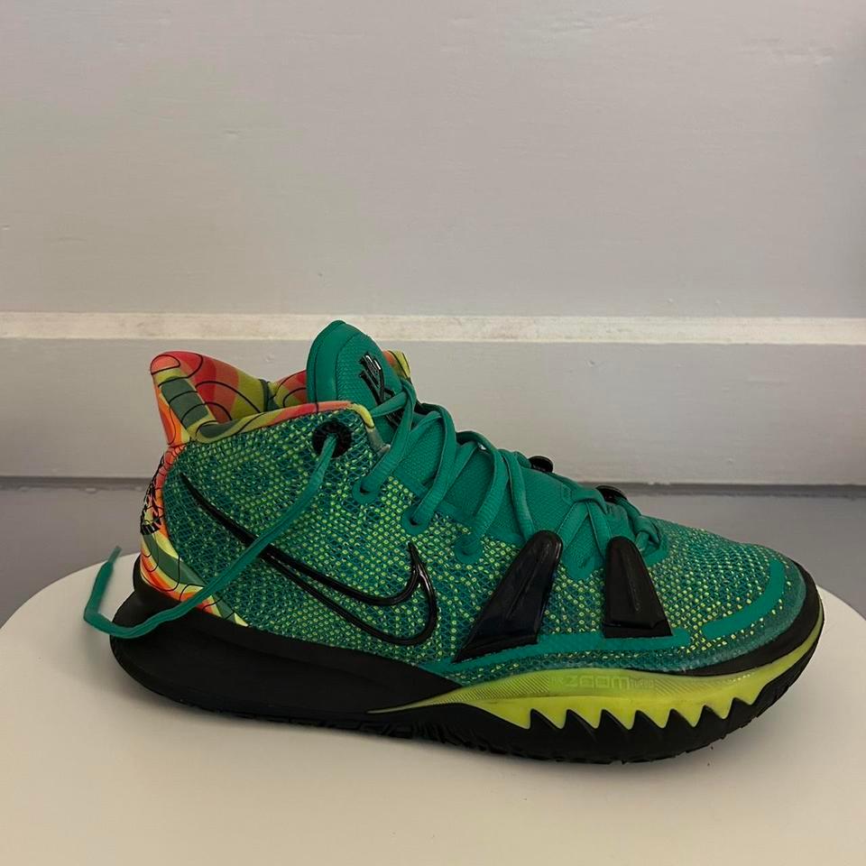 Nike Kyrie Irving 7 Weatherman 4