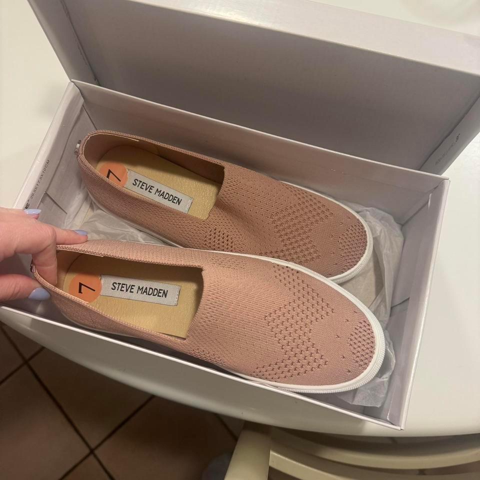 Steve Madden Light Pink Shoes