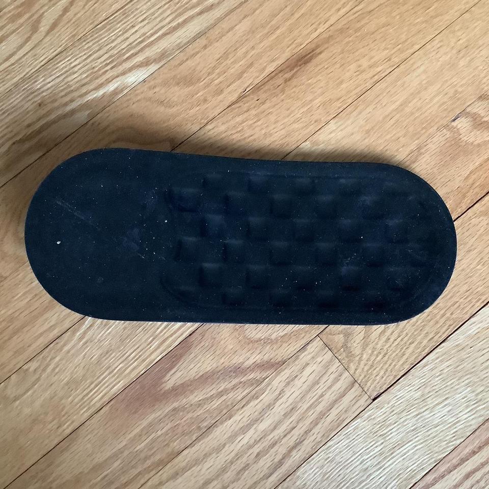 Black Checkered Tray With Phone 4905 2