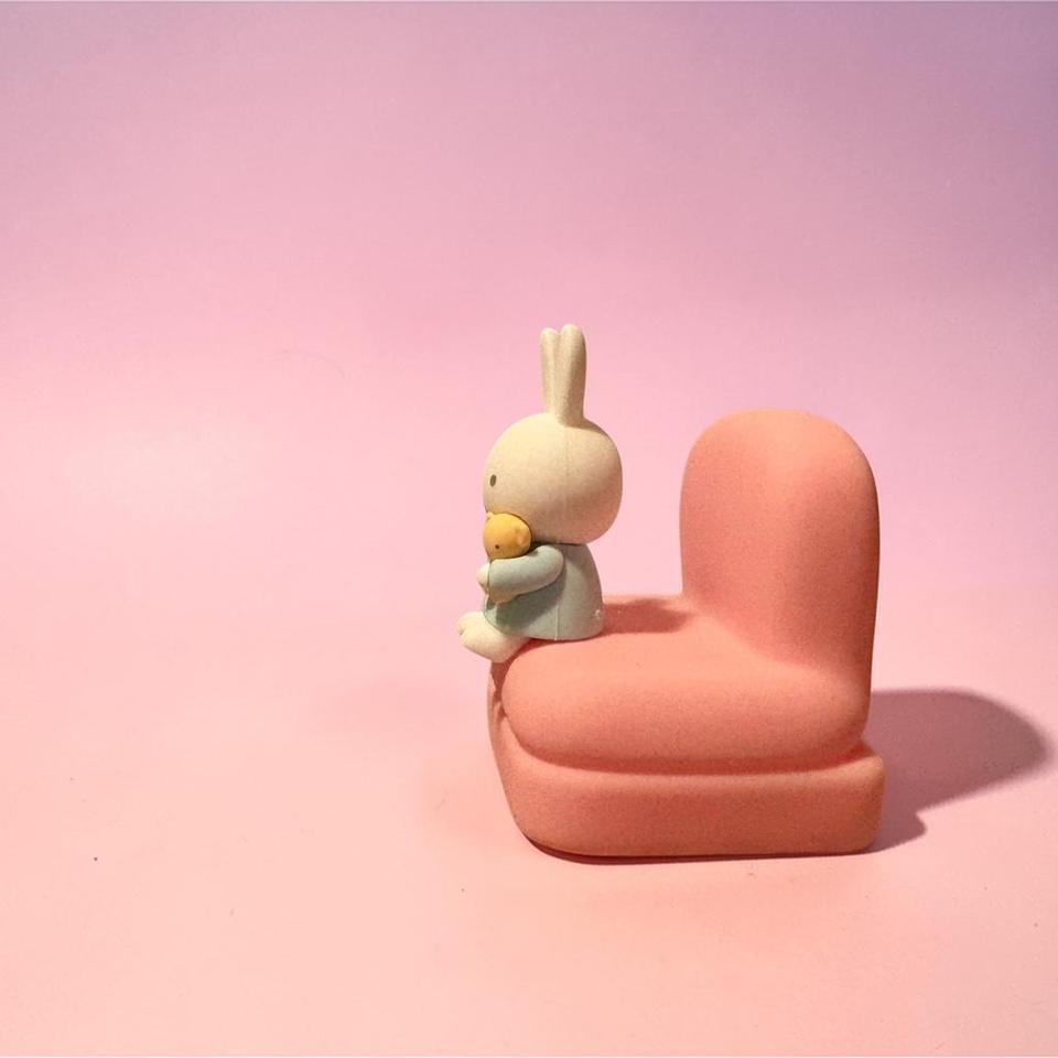 Miffy Pink Sofa Phone Stand 35c7 3