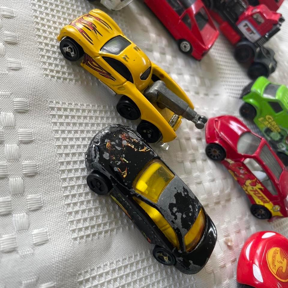 Toy Car Lot 16 Disney D72d 5