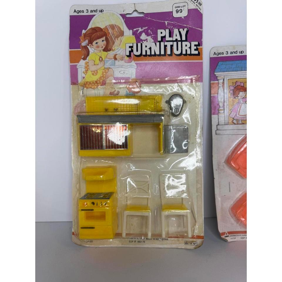 Vintage Play Furniture Dollhouse Accessories 2