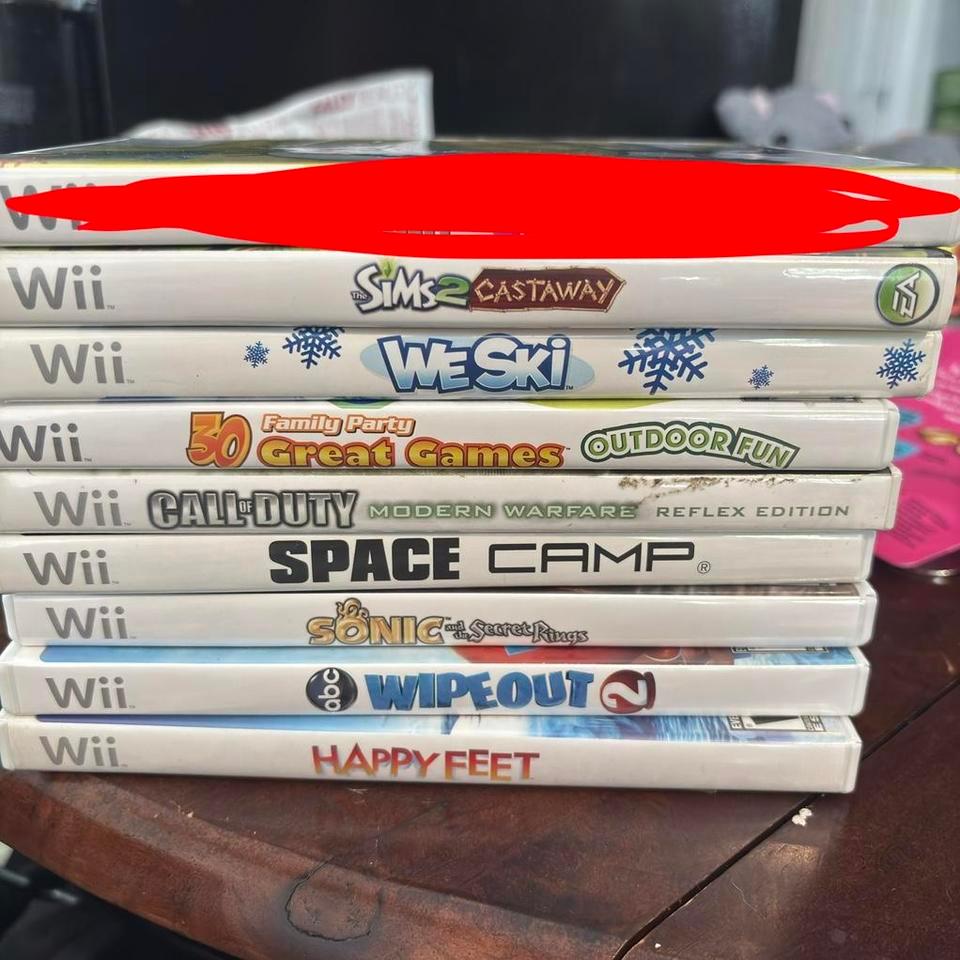 Bundle Of 8 Wii Games 7b16