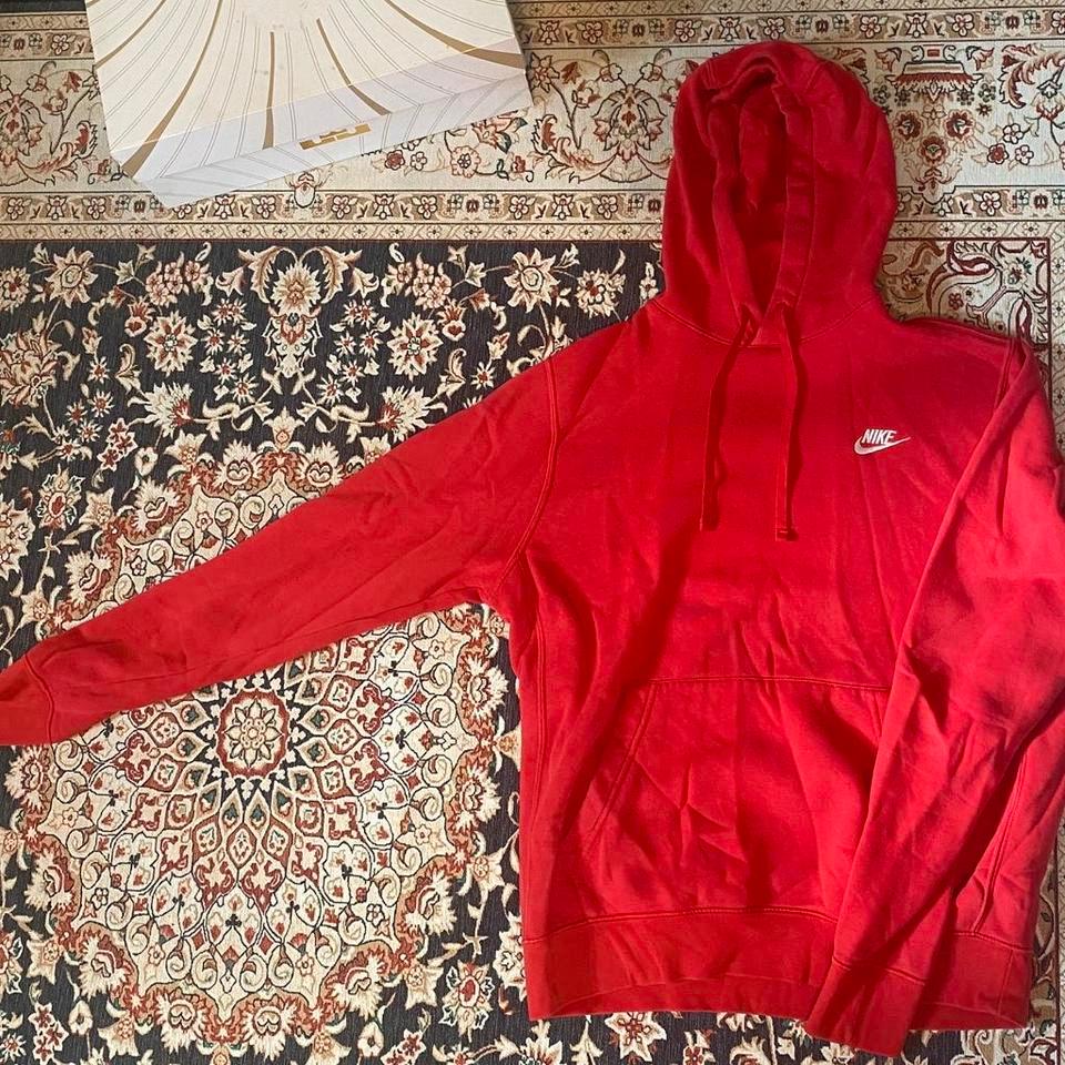Nike Red Hoodie Size Mens D524