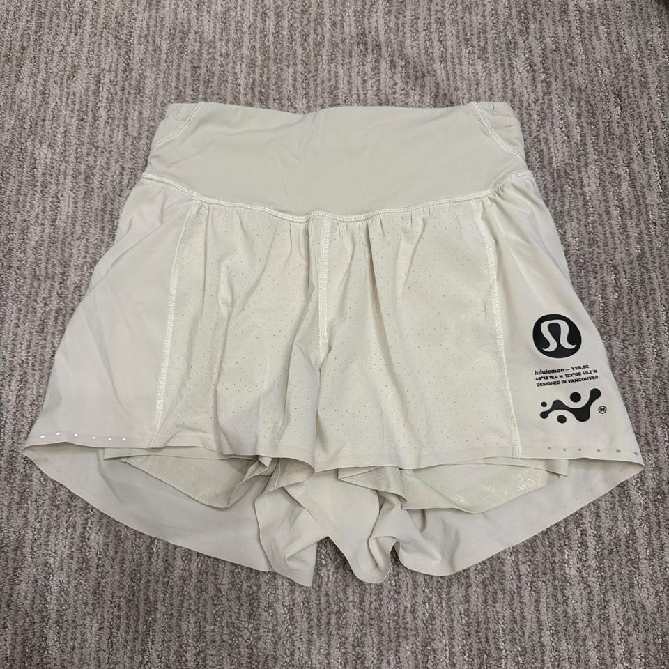 Lululemon Bone Shorts 3 E16b