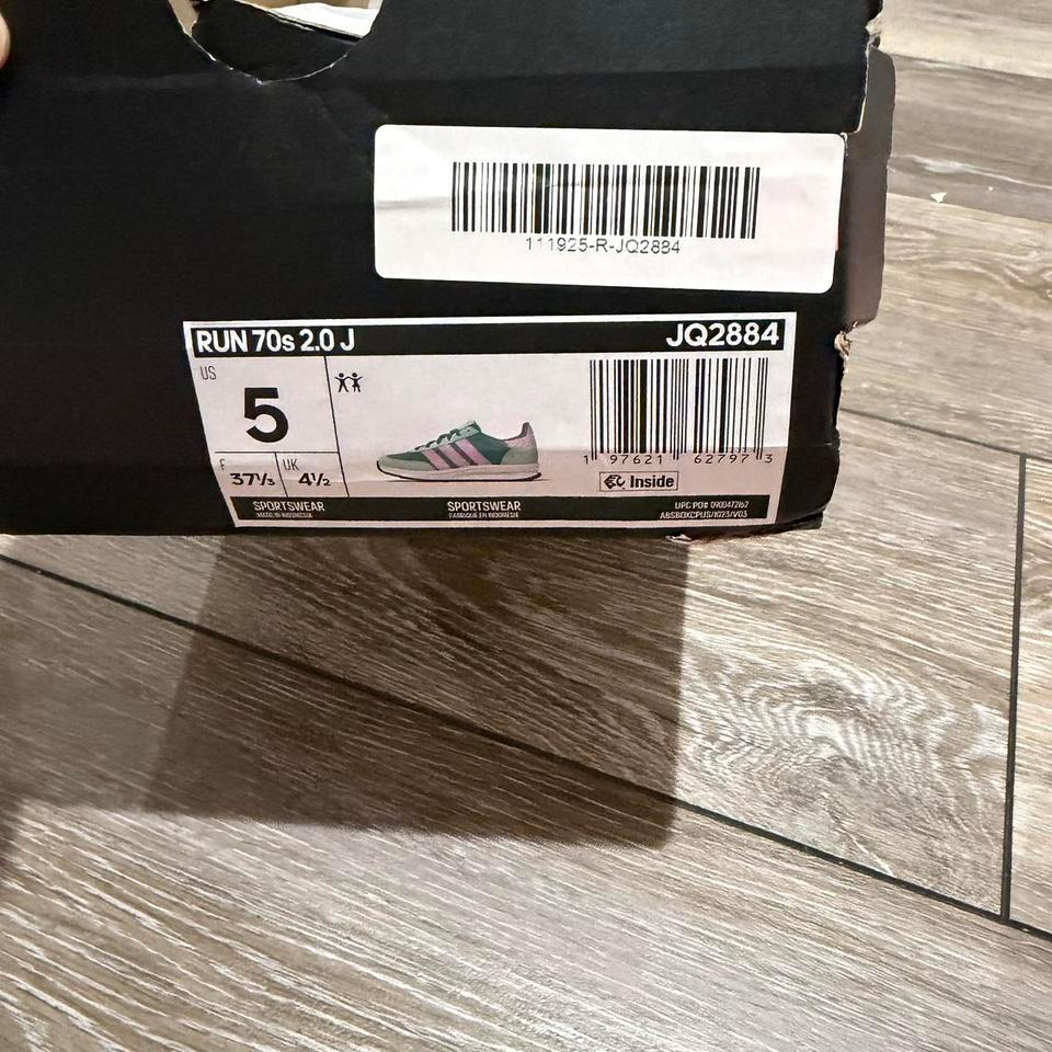 Brand New In Original Destroyed 7
