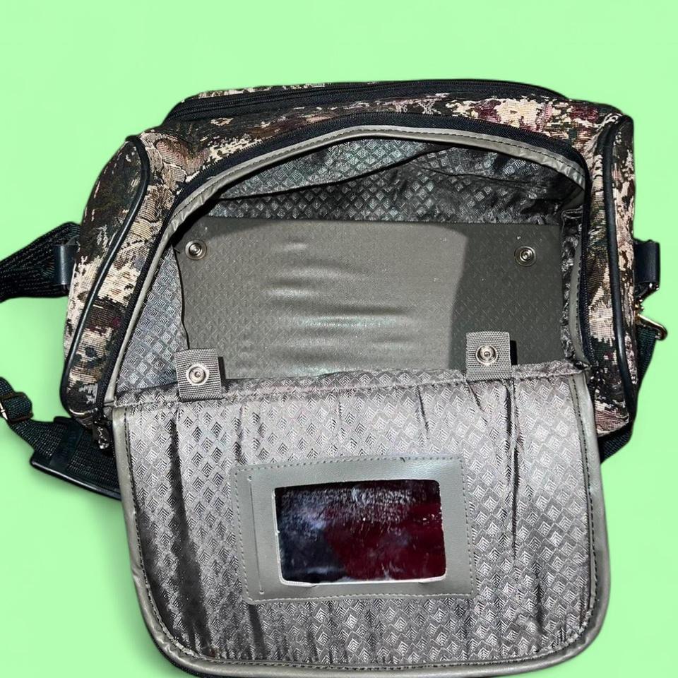 Adorable Retro Floral Tapestry Bag 3