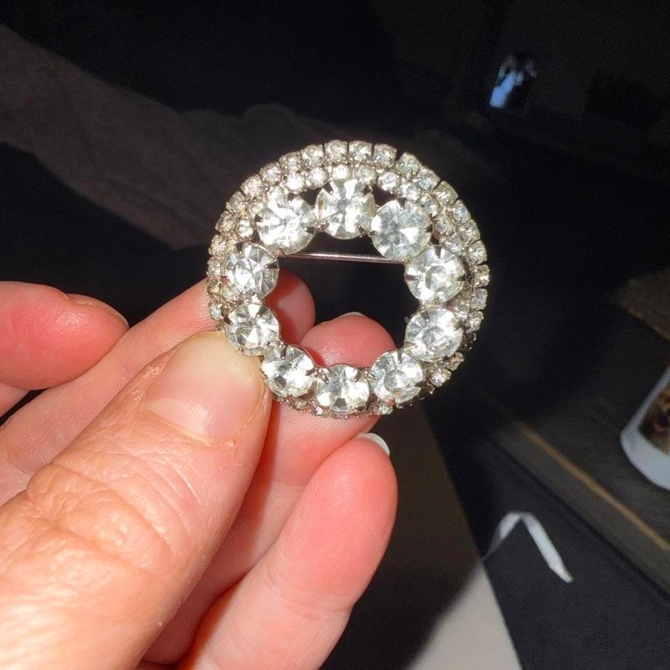 Vintage Really Nice Round Clear 49e7
