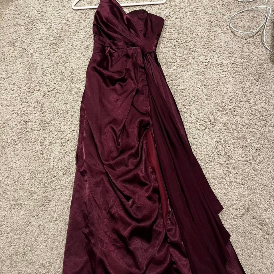 Burgundy Satin Strapless Dress With 8e10