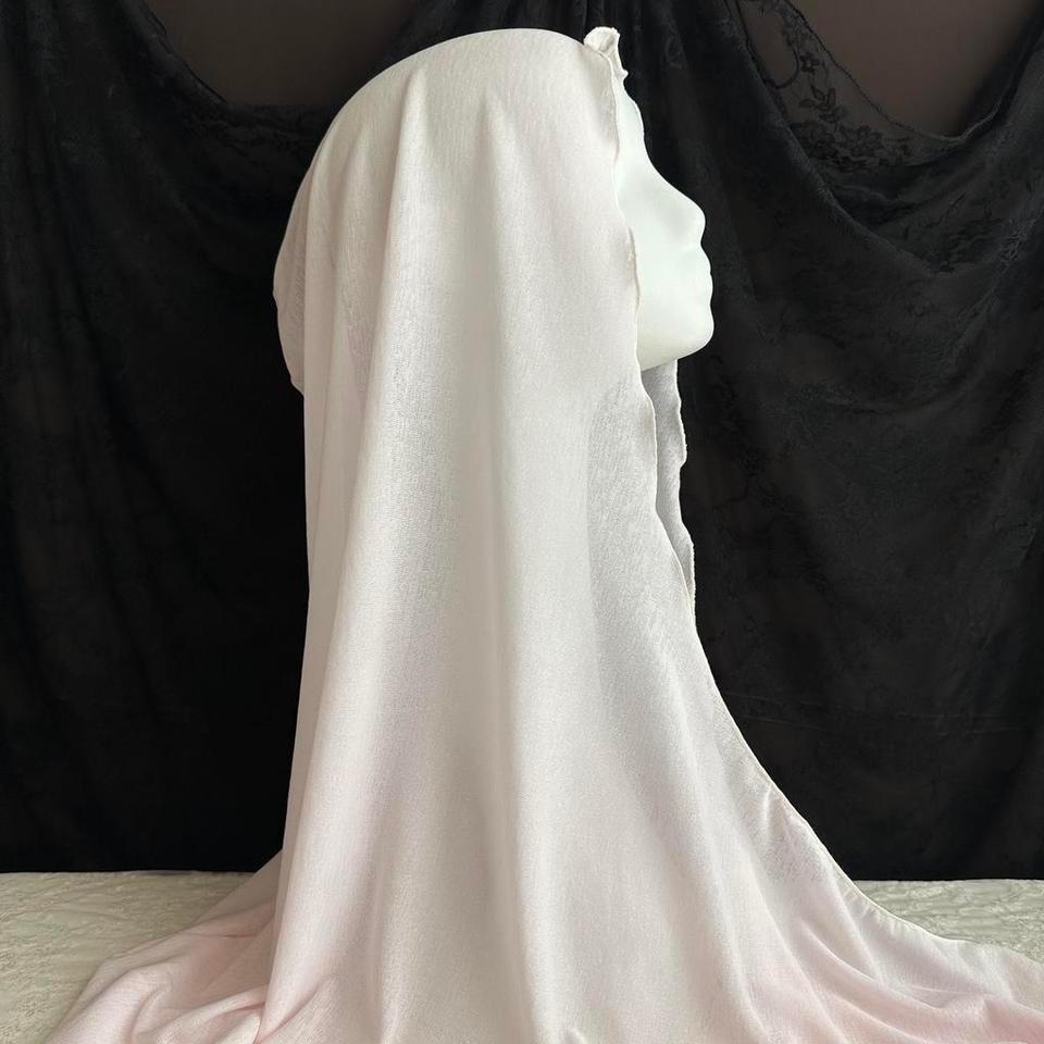 Handmade Soft Pink Hoodie Mantilla 7842 3