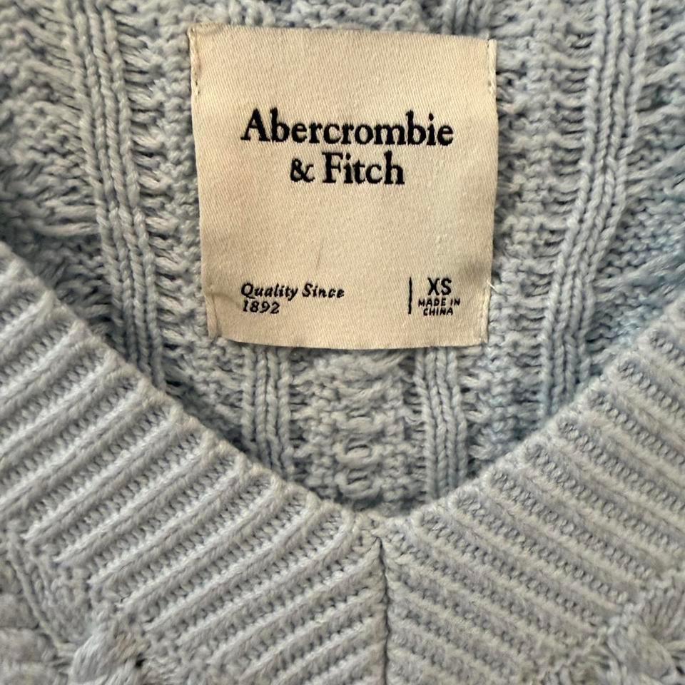 Baby Blue Cable Knit Sweater 339b 2