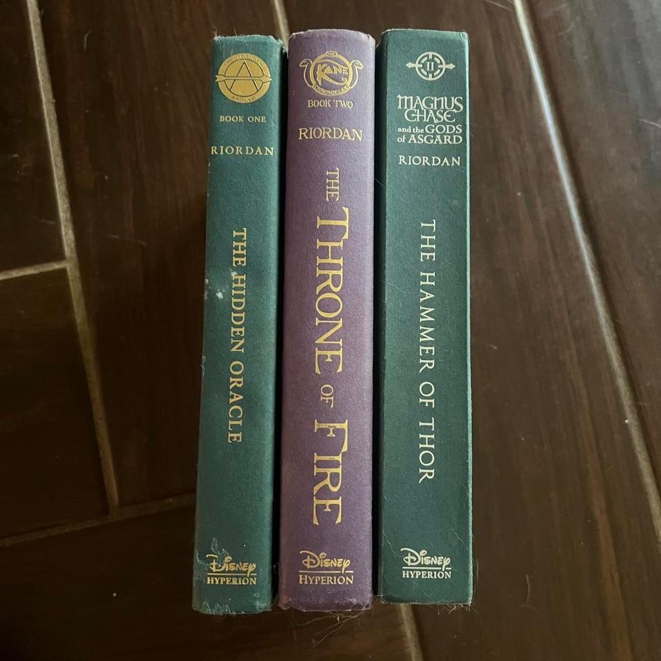 Rick Riordan Hardback Books Magnus