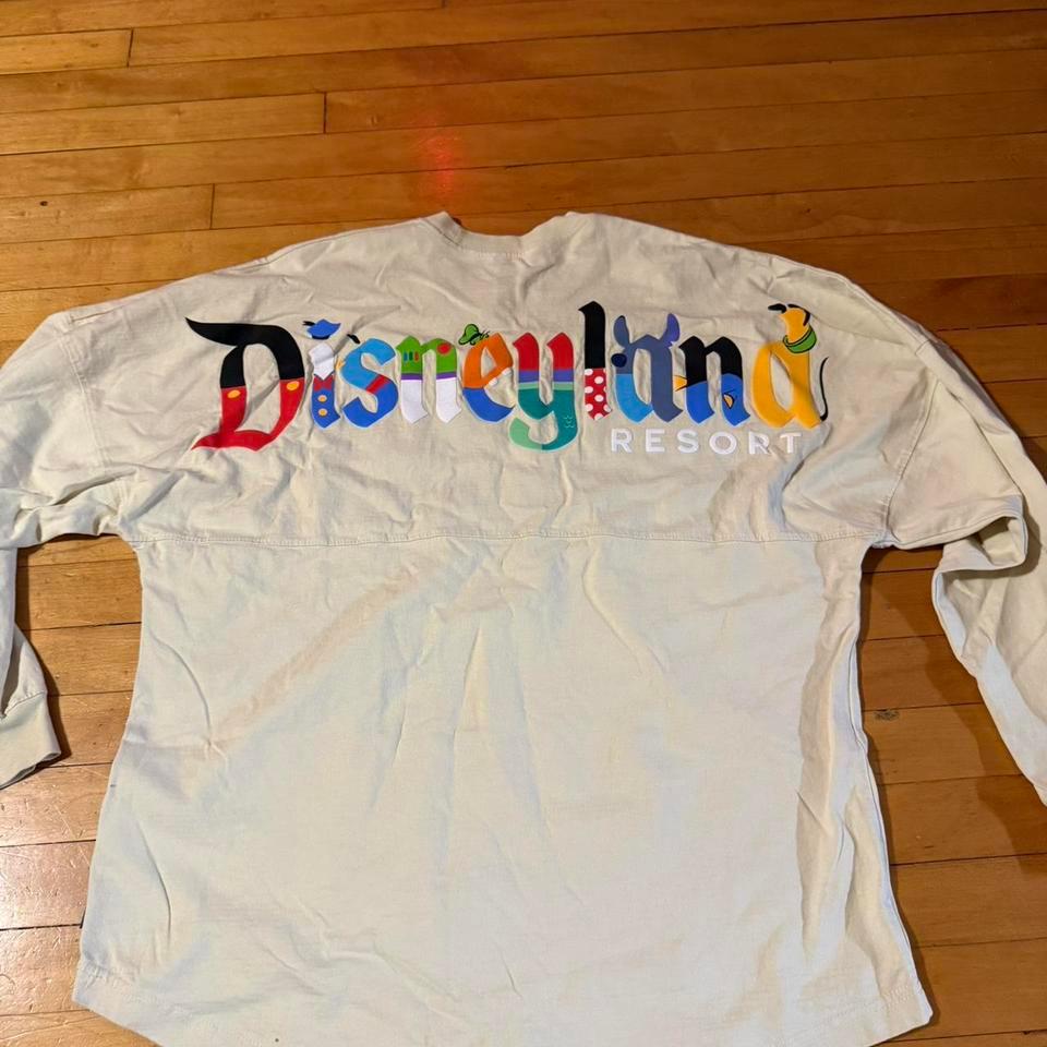 Disneyland Resort White Long Sleeve A648 8
