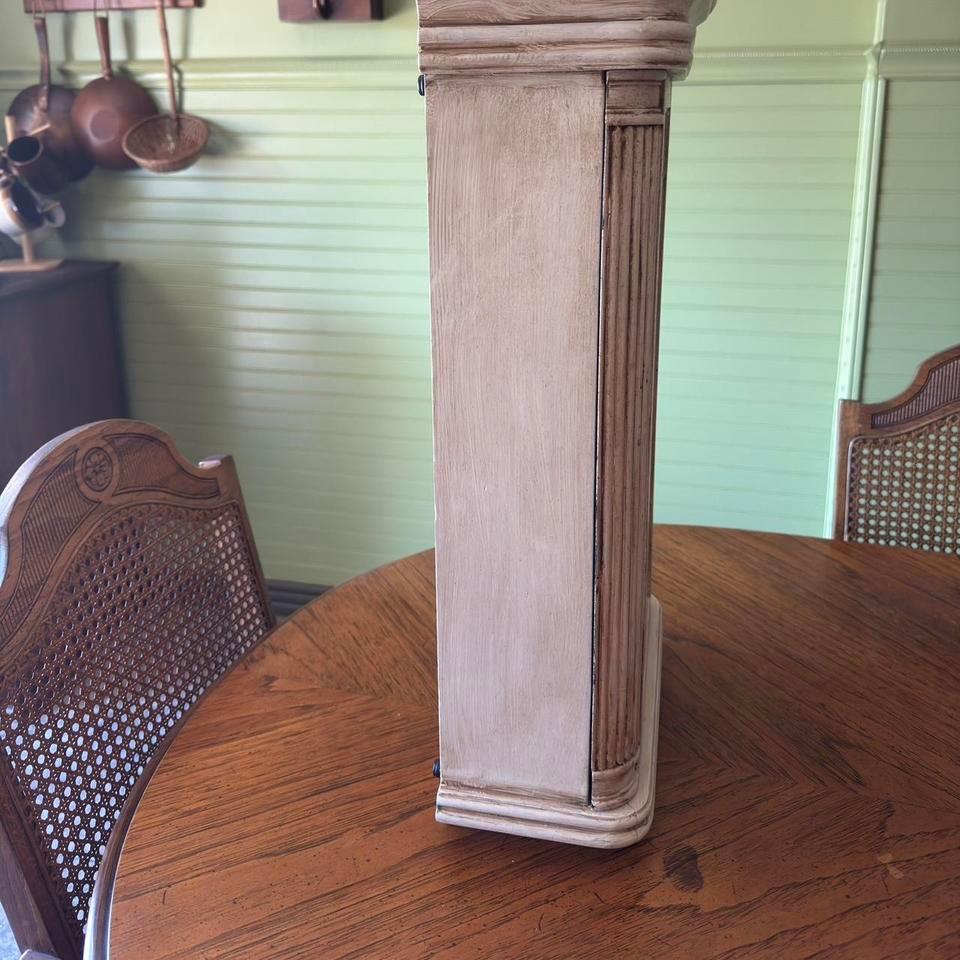 Small Rustic Wooden Display 8cf2 4