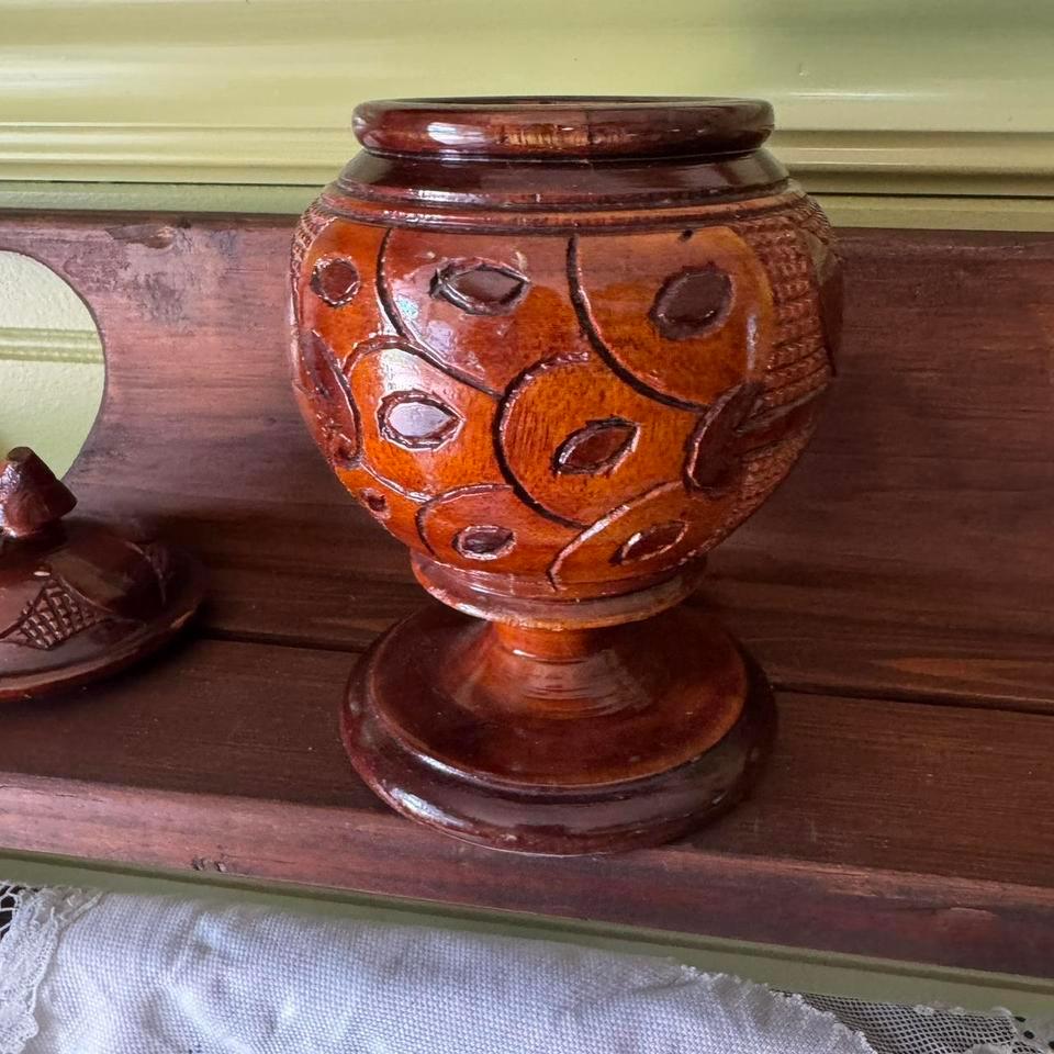 Mcm Vintage Wooden Hand Carved 9529 5
