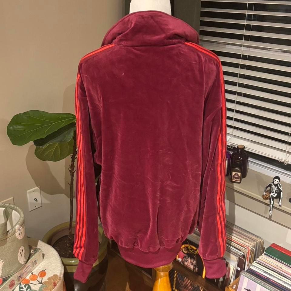 Burgundy Velvet Zip Up Jacket With 4