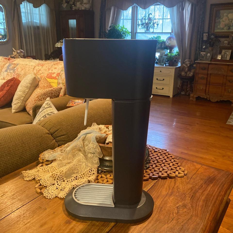 Soda Stream Gray With Cartridge 8ef7 2