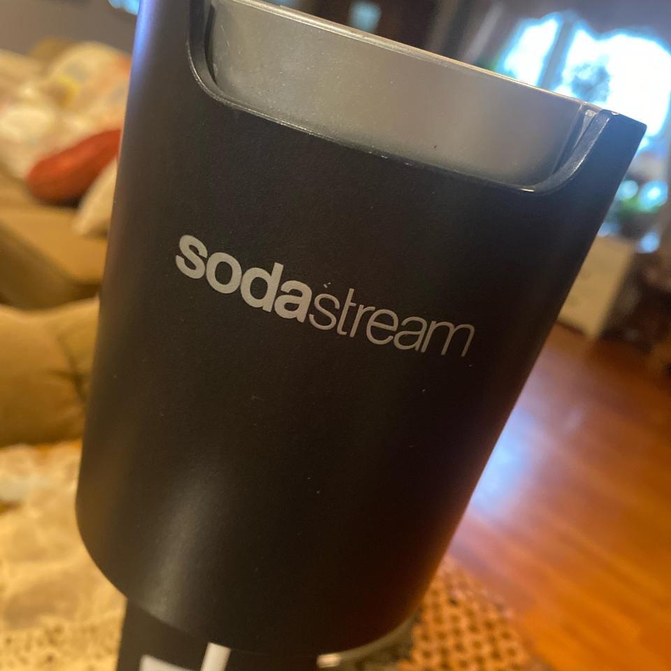 Soda Stream Gray With Cartridge 8ef7 6