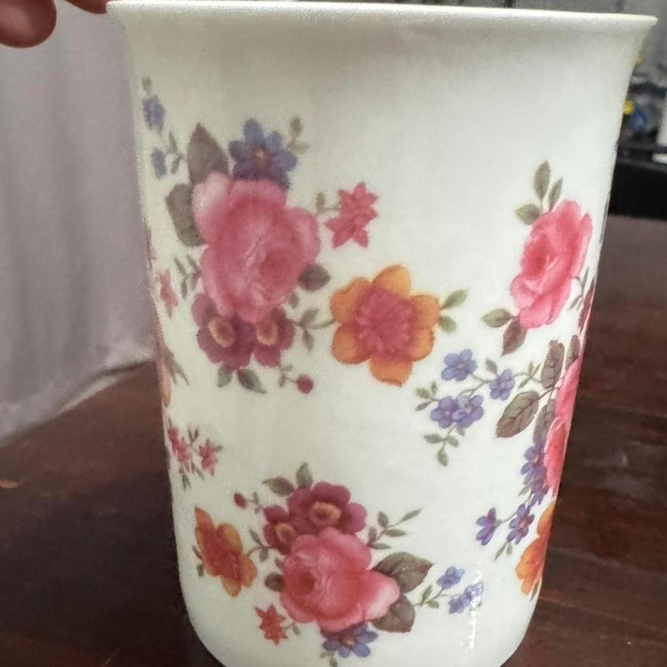 Vintage Royal Westbury Bone China 5013 4