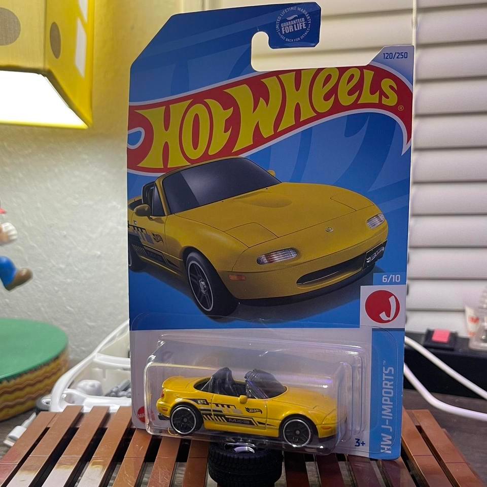 Hot Wheels 91 Mazda Mx 5 Ef76