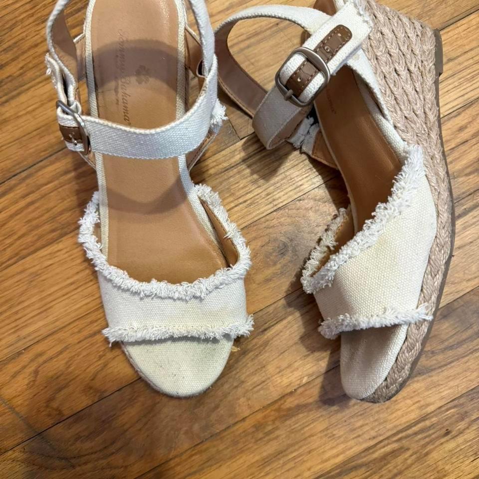 Tommy Bahama Cream Wedge Heels 3a77