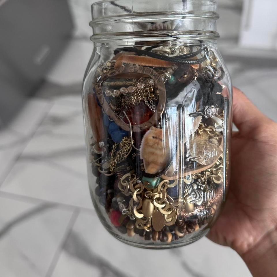 Mystery Jewelry Jar Over E195